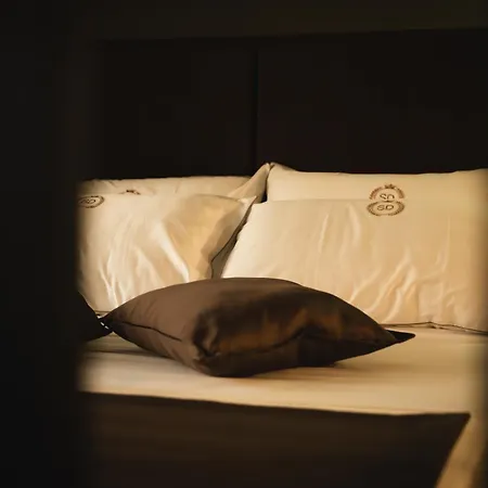 מלון דירות Sdluxurystudio 3*